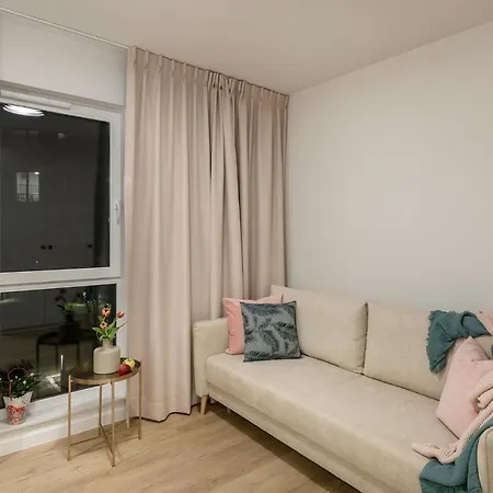 Shortstaypoland Jagiellonska Warsaw Exterior photo